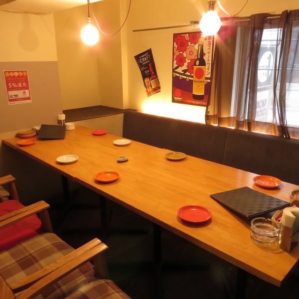 [Daimyo Do Chuo] Super easy to use! Perfect for a men's party after work or a chatty women's party ♪ How about a party or a wedding after-party in the stylish interior of Daimyo store? #Year-end party, New Year's party, Banquet
