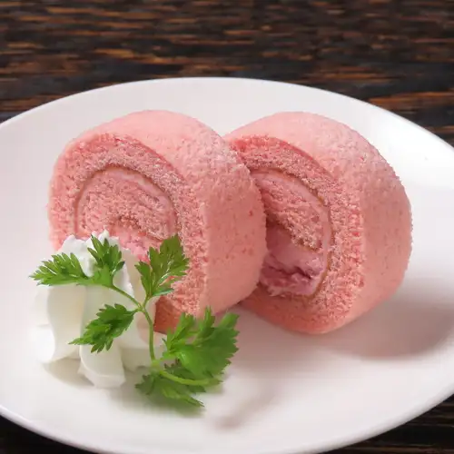 도치기 딸기의 롤 케이크