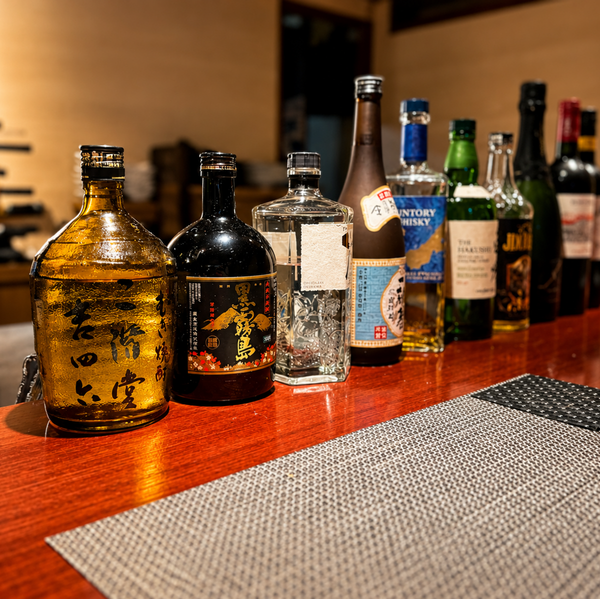 日本酒は常時10種以上ご用意しております。コースでも飲み放題◎