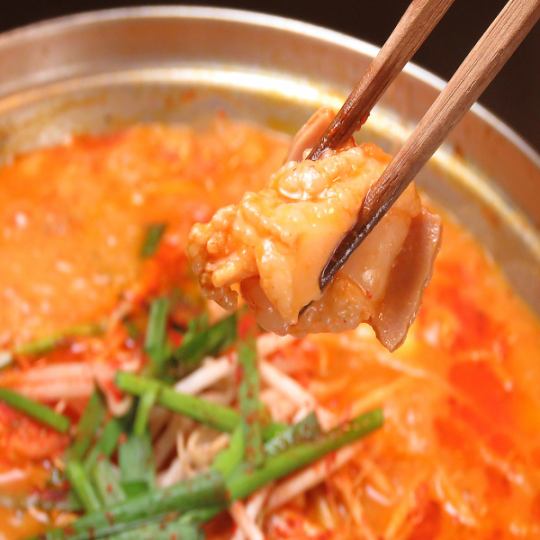 [Very popular girls' party course] OK on the day [Hormone jjigae hot pot & yangnyeom & cheese champa set] 9 dishes 3000 yen