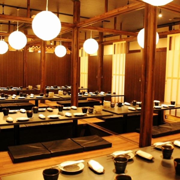 【適合與特別的人一起用餐】在寧靜的日式空間和完全獨立的包廂內，享受輕鬆的用餐體驗。