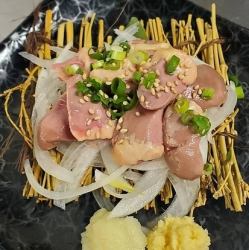 鶏はつ刺し
