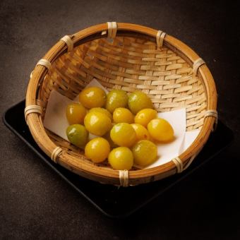 Fried domestic ginkgo nuts