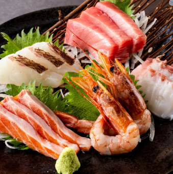 Assortment of 5 kinds of sashimi
