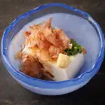 Cold tofu with condiments