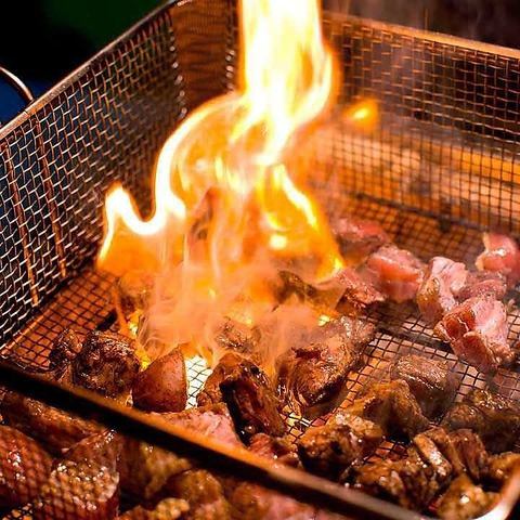 【가나자와 역에서 도보로 1 분] 고기가 맛있는 요리를 준비 ◎ 일품 요리 다수 있음