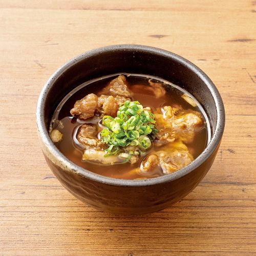 焼肉屋の自家製牛スジ煮込み