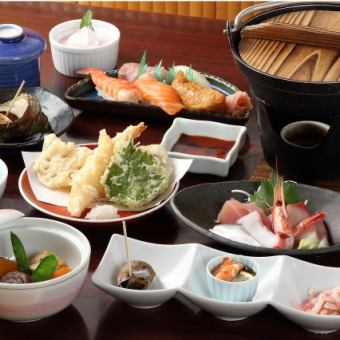 《包含120分钟畅饮♪》超值宴席套餐(8道菜)/ 6,400日元(含税)