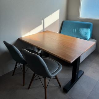 일부 소파석도 있습니다.