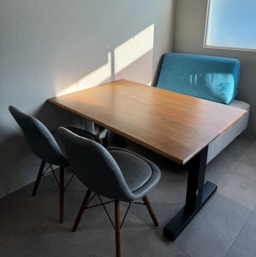 일부 소파석도 있습니다.