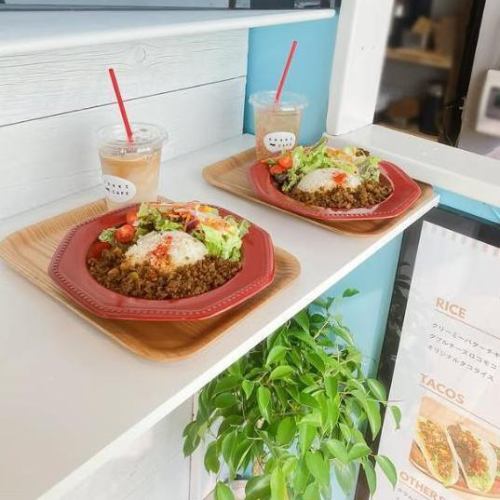 야채와 향신료가 절묘하게 조화로운 한 접시로 만족감을 ♪