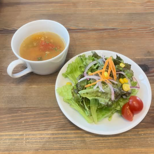 먹는 재미가 여기 있습니다! 새로운 맛의 모험에 오신 것을 환영합니다!