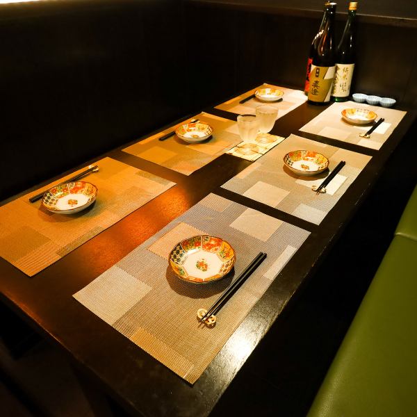 東岡崎3分!木の温もりが溢れる店内は2名様~最大80名様まで大小様々なタイプの個室席をご用意しております♪個室空間は東岡崎駅での接待や女子会、歓迎会や送別会など各種宴会を演出致します♪テーブル席や座敷タイプの個室空間はお子様連れでも安心の広々とした個室空間となっております♪個室居酒屋で充実のひとときを!