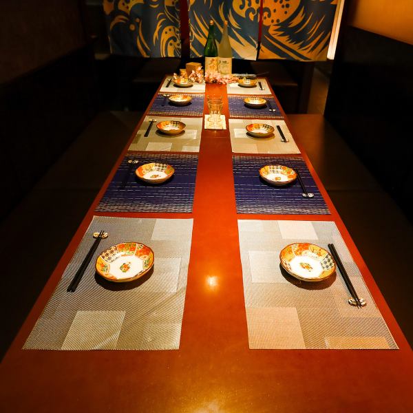 東岡崎駅徒歩3分!2名~80名様までご案内可能です♪貸切も大歓迎!仕事帰りやお仲間同士の飲み会に最適!人数に応じてゆったりとしたテーブル席をご用意させて頂きますのでご予約の際にご相談ください。東岡崎駅での飲み会.デート.歓送迎会.女子会.同窓会.宴会におすすめ!