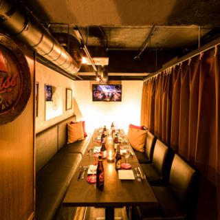 We have a variety of private rooms available, making this a stylish restaurant perfect for drinking parties, banquets, girls' nights, mixers, birthdays, anniversaries, and more!