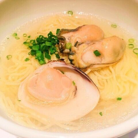 はまぐり・牡蠣の潮そば