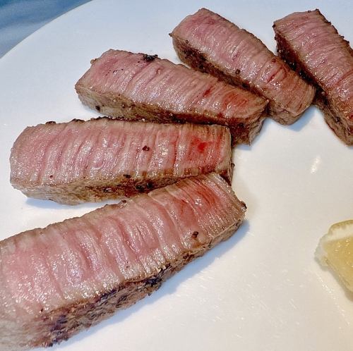 A5黒毛和牛しきんぼう炭火焼