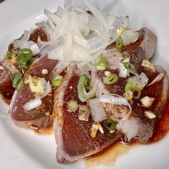 香煎鰹魚配麻辣醬