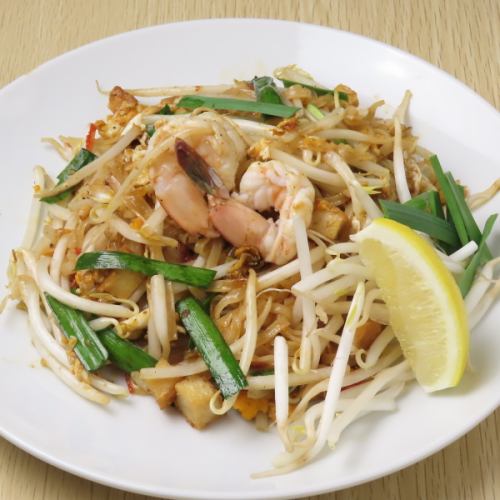 Tom Yum Kung noodles, delicious and spicy!