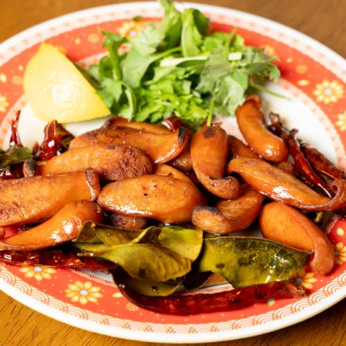 [3辛]タイハーブチョリソー炒め