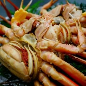 越前ガニと海鮮丼が自慢