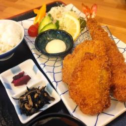 ミックスフライ定食