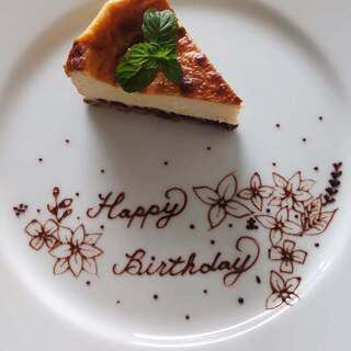[Anniversaries and birthdays ◎] Dessert plate with message ⇒ 1800 yen