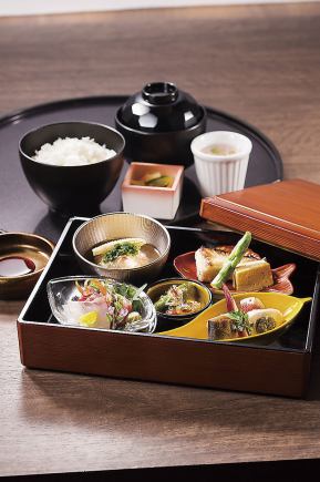 予約専用会食　【十五種のおばんざい会食】