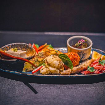 食堂DEN店主のおまかせコース8000円
