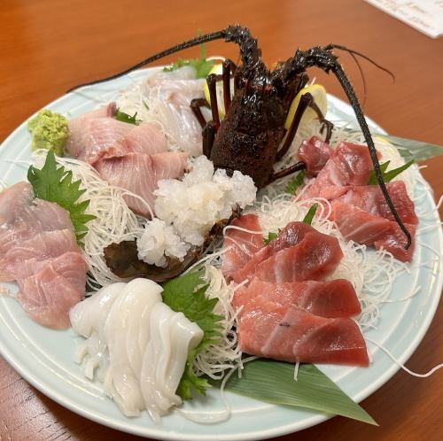 刺身盛り合わせ