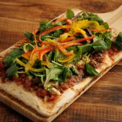 メキシカンサラダピザ