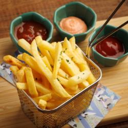 ポテトフライ ～3種のディップ～