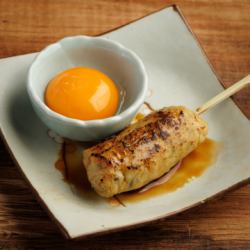 温玉月見の手ごねつくね