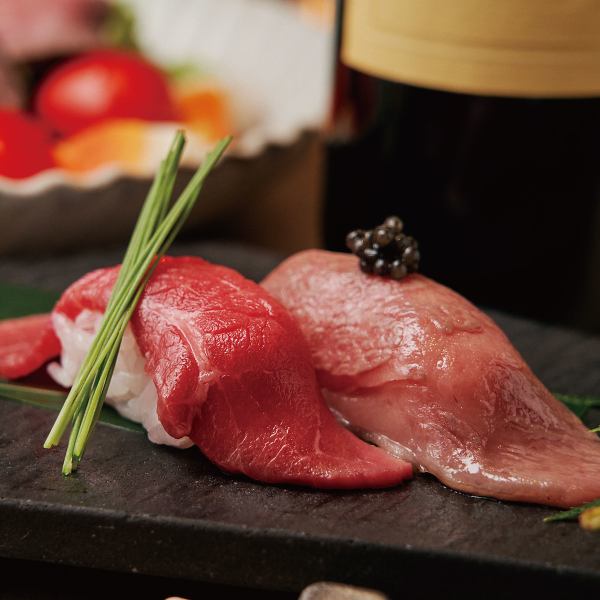 Nigiri meat sushi (sashimi and two pieces of grilled meat)