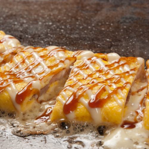 熱々の鉄板焼きも充実！