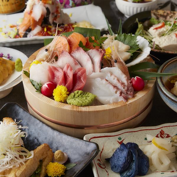 うちに来たなら必ず食べてほしい！料理長が厳選した鮮魚の限界盛り！！”豪華！鮮魚の桶盛り”が登場◎