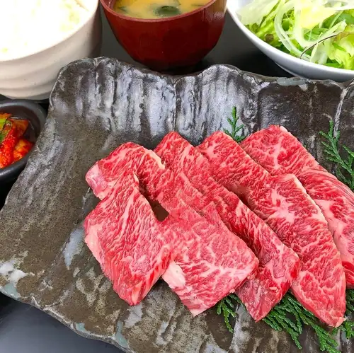 和牛カルビランチ　135g