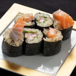 はみでるサーモン