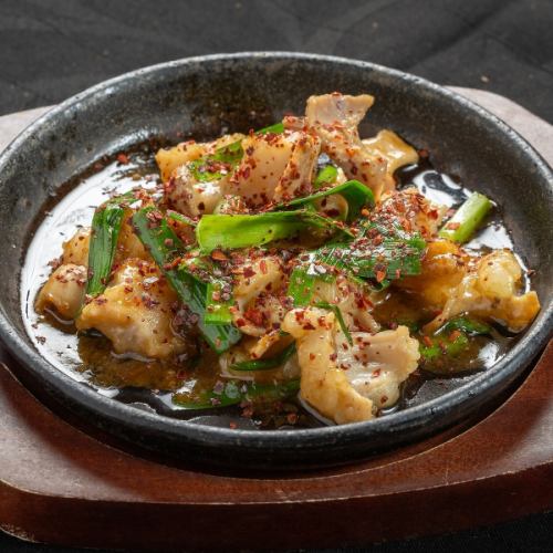 国産 新鮮ホルモン炒め