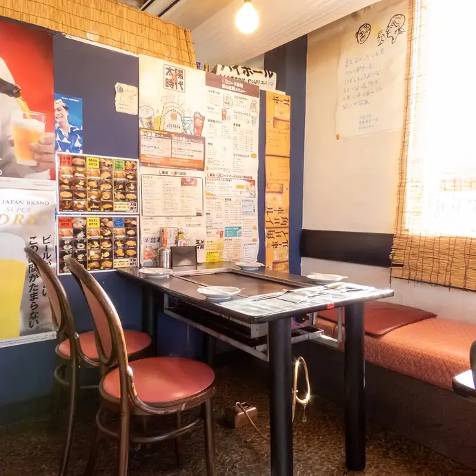 お席 | 月島もんじゃ 太陽の時代 青江総本店