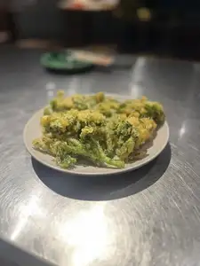 时令蔬菜油炸饼