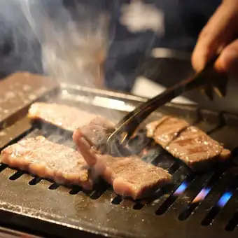 【120分飲み放題付き!】気軽な宴会におすすめ!斗仁自慢の焼肉をお得に楽しめる入門コース