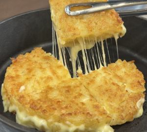 ポテトチヂミとろりチーズサンド