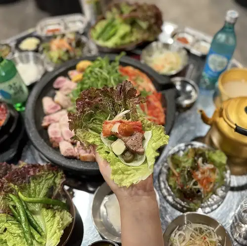 お通しがセルフ食べ放題♪