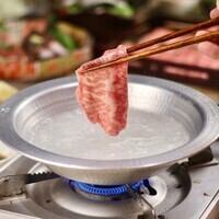 [3 hours of all-you-can-drink on weekends] Enjoy all-you-can-drink Japanese black beef and beef tongue shabu-shabu in clam broth with the Heartful Course