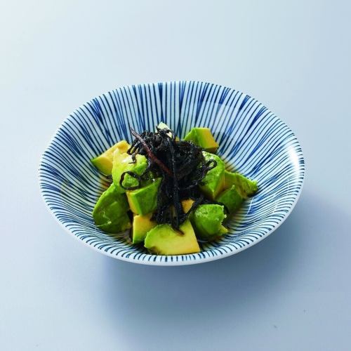 Salted kelp and avocado