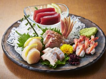 おまかせお刺身　5点盛り　                                      The sashimi which entrusts you