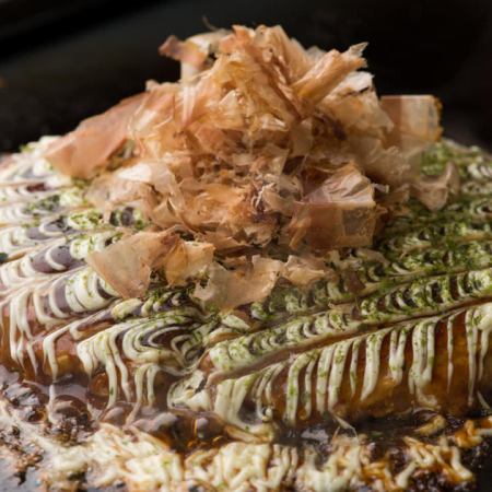 [Supporting students!] All-you-can-eat okonomiyaki monja and all-you-can-drink soft drinks included for 2,200 yen (tax included)!