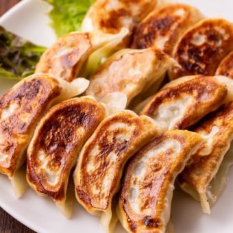 [無限暢食和無限暢飲套餐 | 2小時]正宗中華料理全套餐5,200日圓→4,200日元