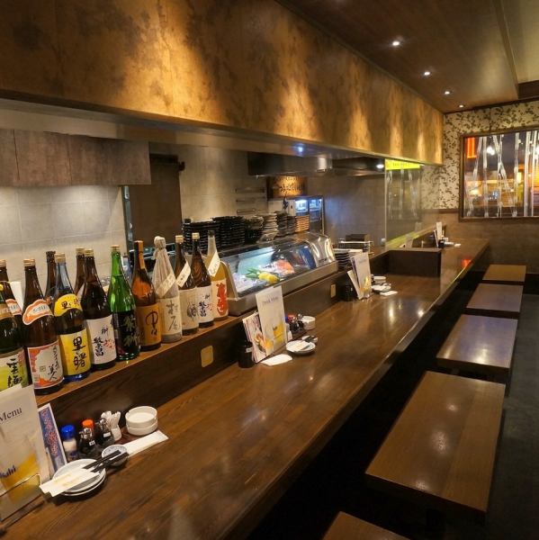 【1階／カウンター】カップルならカウンターもお薦めです！